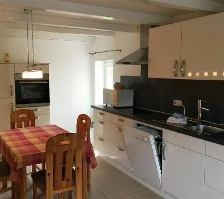 Ferienwohnung-staberhuk-links